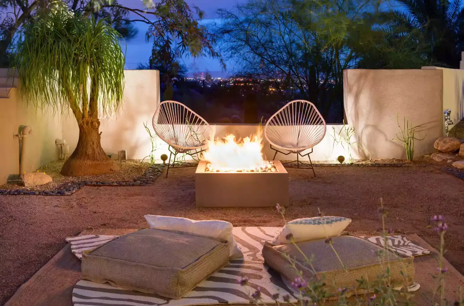 25 Stunning Fire Pit Landscaping Ideas That Transform Your Backyard Into an Entertainment Paradise 18 Floor Cushion Fire Pit