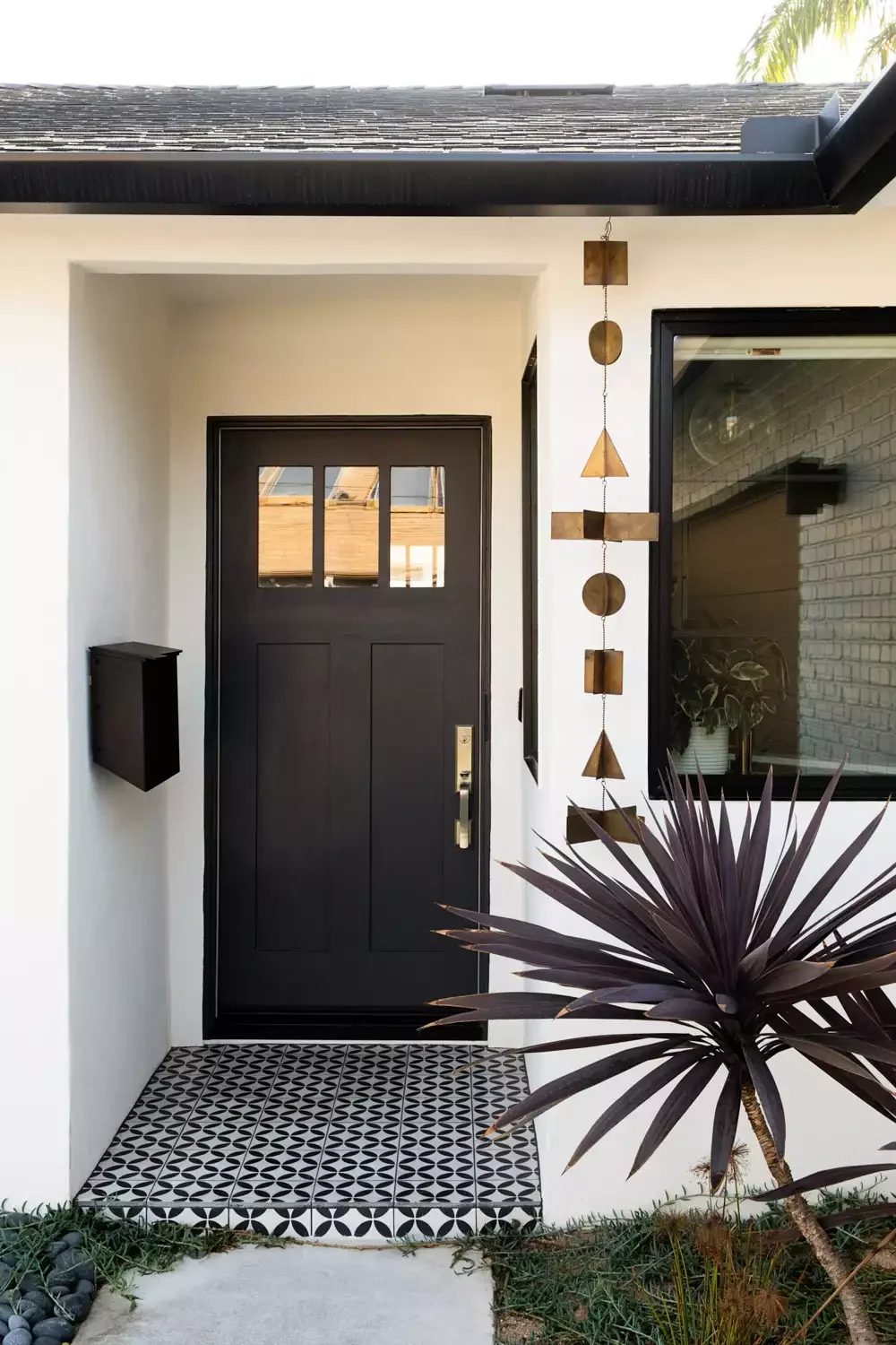21 Stunning Front Entrance Ideas That Make Your Home the Envy of the Neighborhood 22 Floor Tile