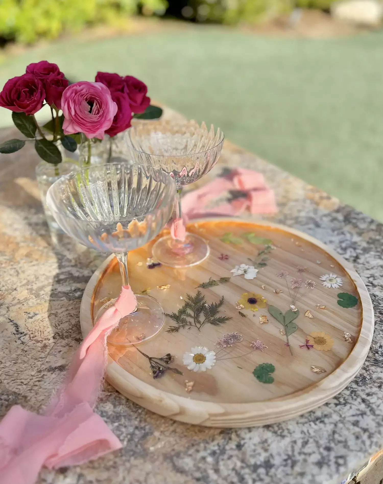 72 Budget-Friendly DIY Home Decor Ideas for Every Skill Level Floral Resin Tray
