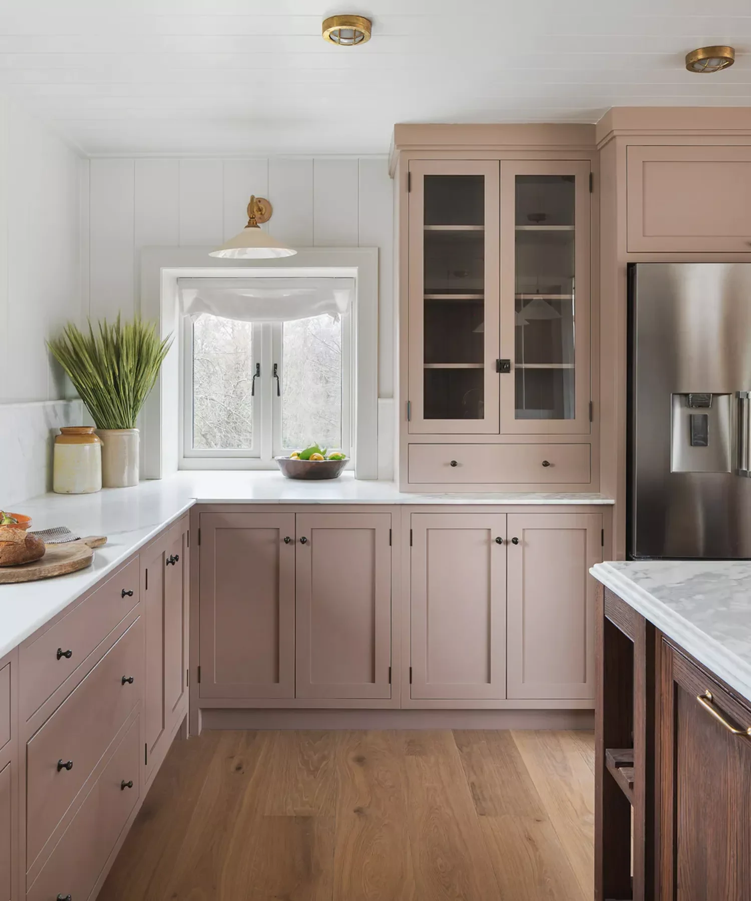 14 Ceiling Lighting Ideas That Will Transform Your Kitchen Into a Designer Space 9 Flush-Mounted Light Fixtures