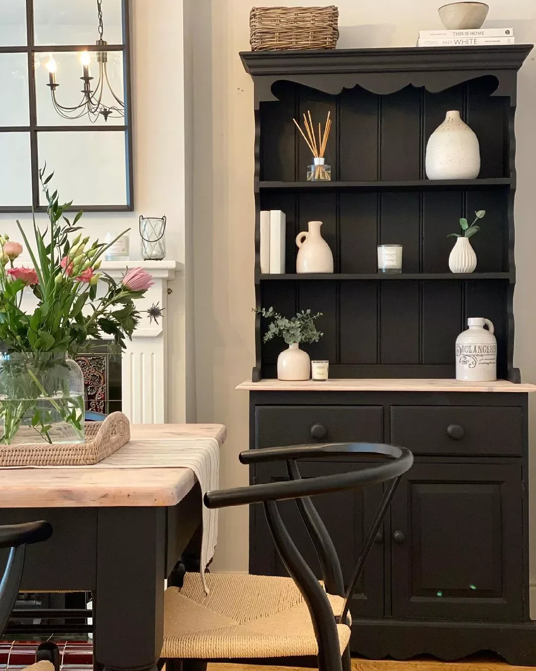 27 Fresh Modern Victorian Design Ideas That Feel Anything But Stuffy 28 Focus on Craft
