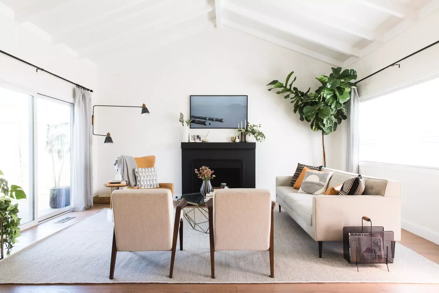 40 Stunning Minimalist Living Room Ideas That Showcase Effortless Style 2 Focus on Natural Light