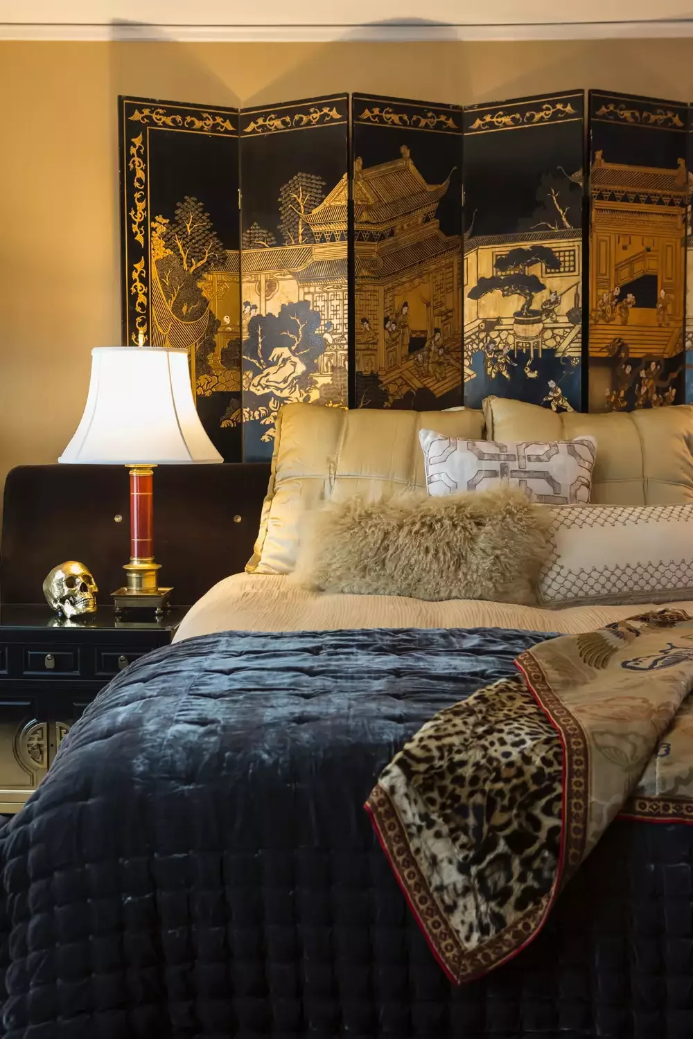 66 Creative Ways to Transform the Wall Above Your Bed Into a Stunning Focal Point Folding Screen