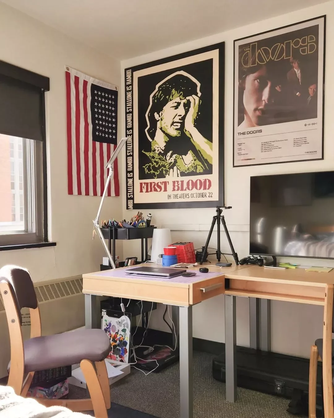 20 Creative Ways to Transform Your Dorm Room Into a Personal Haven 16 Frame Posters