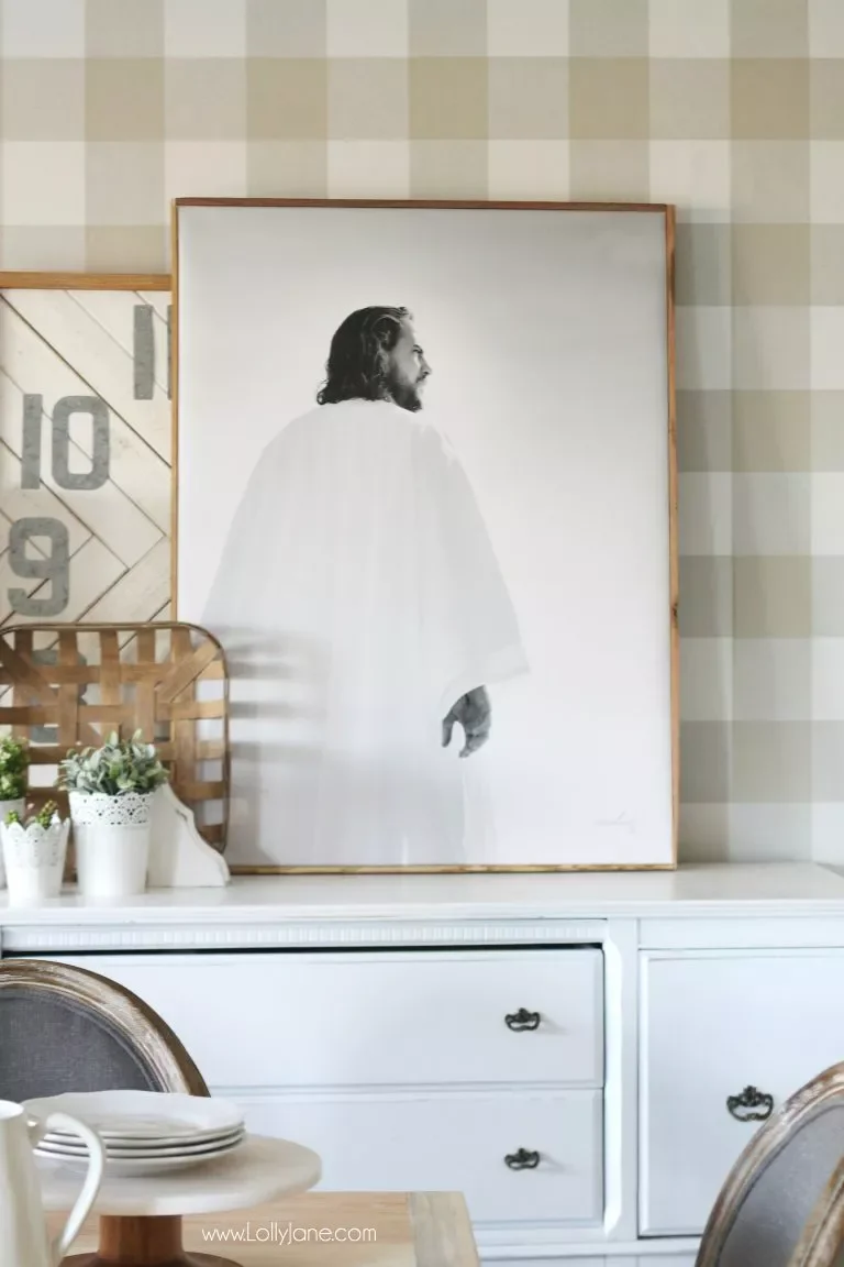 20 Creative DIY Picture Frame Projects to Transform Your Home 17 Framed Canvas
