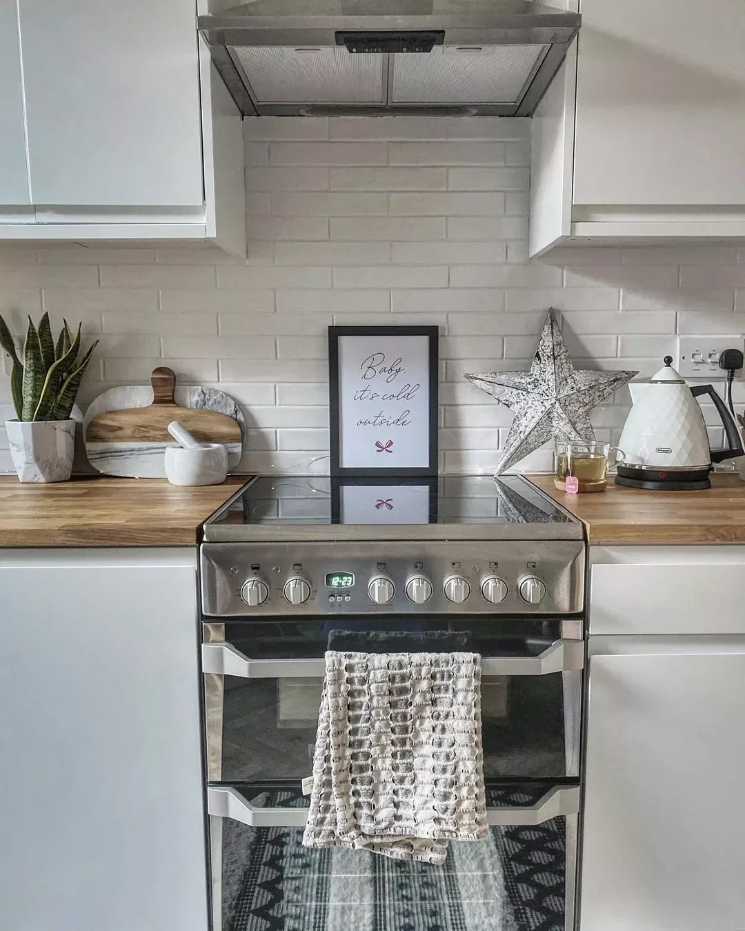 38 Christmas Kitchen Decor Ideas That Create Magic Framed Song Lyric