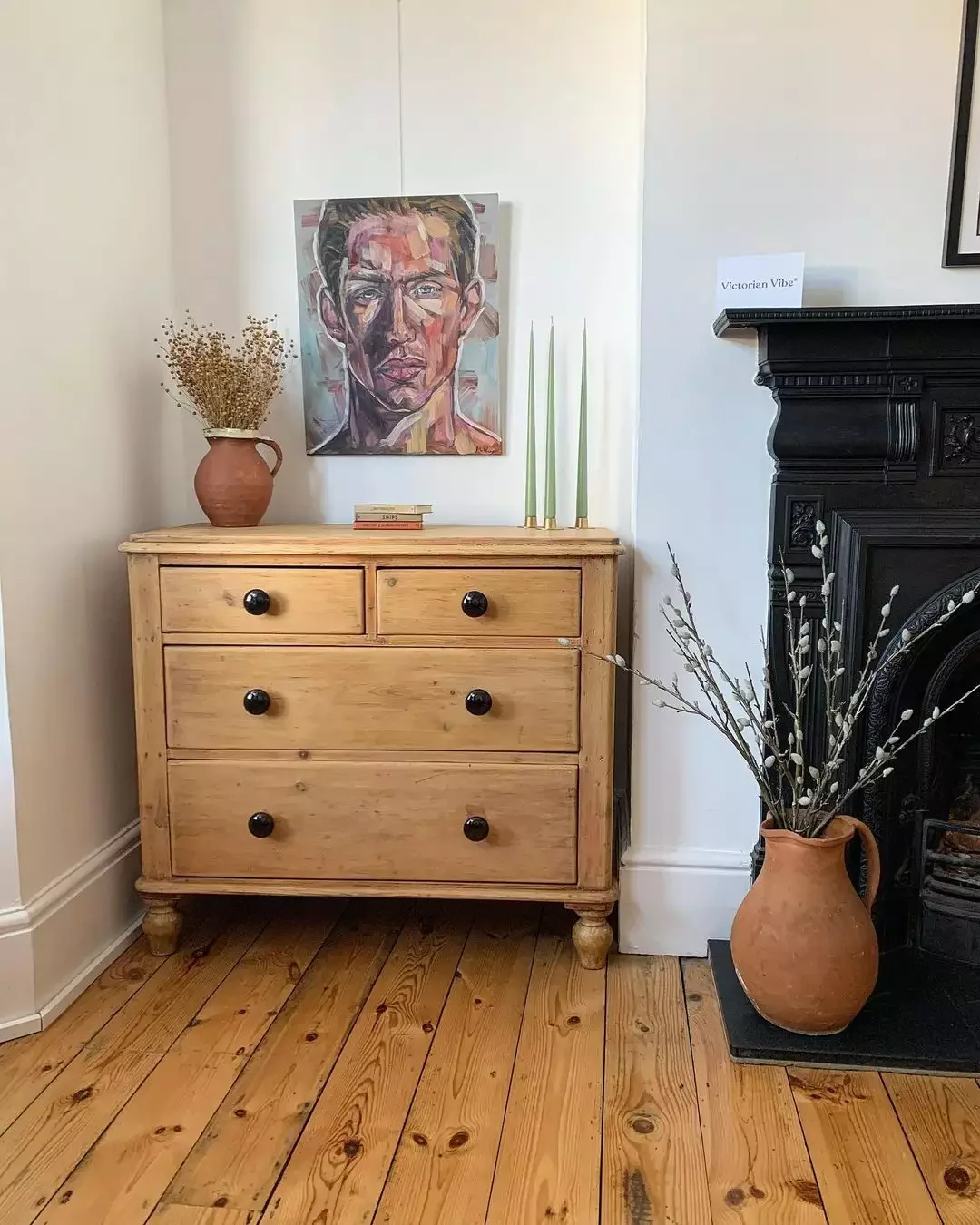 25 Stunning Vintage Living Room Ideas That Never Go Out of Style 24 Funny Face
