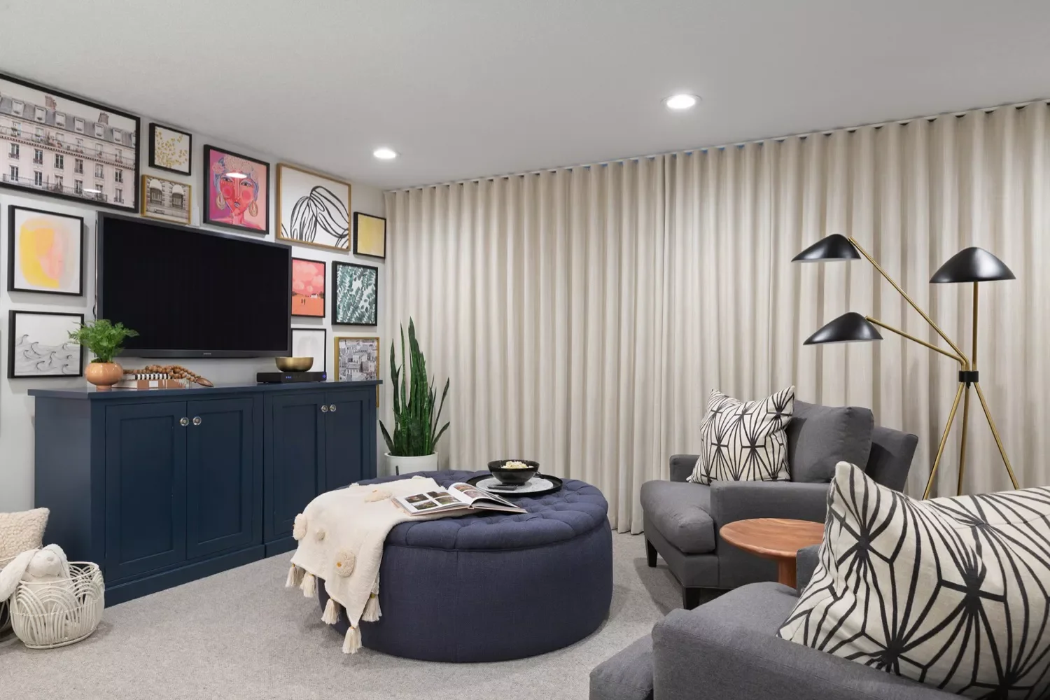 19 Amazing Garage Transformation Ideas to Revolutionize Your Space Garage Home Theater
