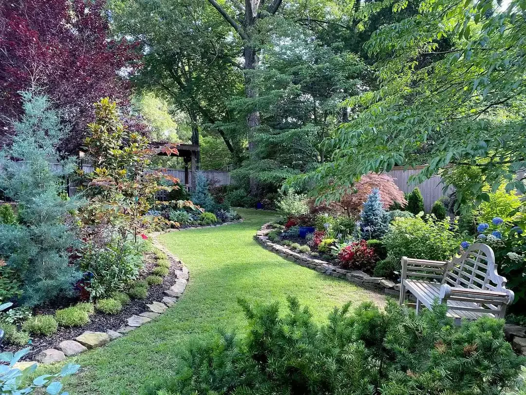 Garden Oasis With Seating