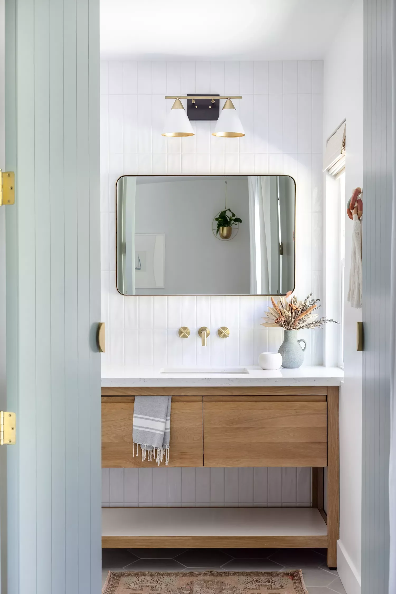 36 Coastal Home Decor Ideas That Transform Your Space Into a Seaside Sanctuary 36 Get Gray Undertones