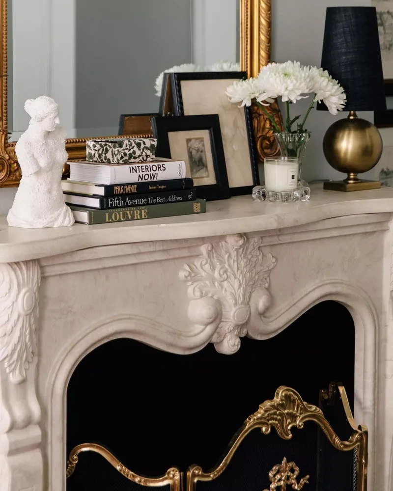 44 Beautiful Fireplace Mantel Styling Ideas 4 Get Inspired by Dark Academia
