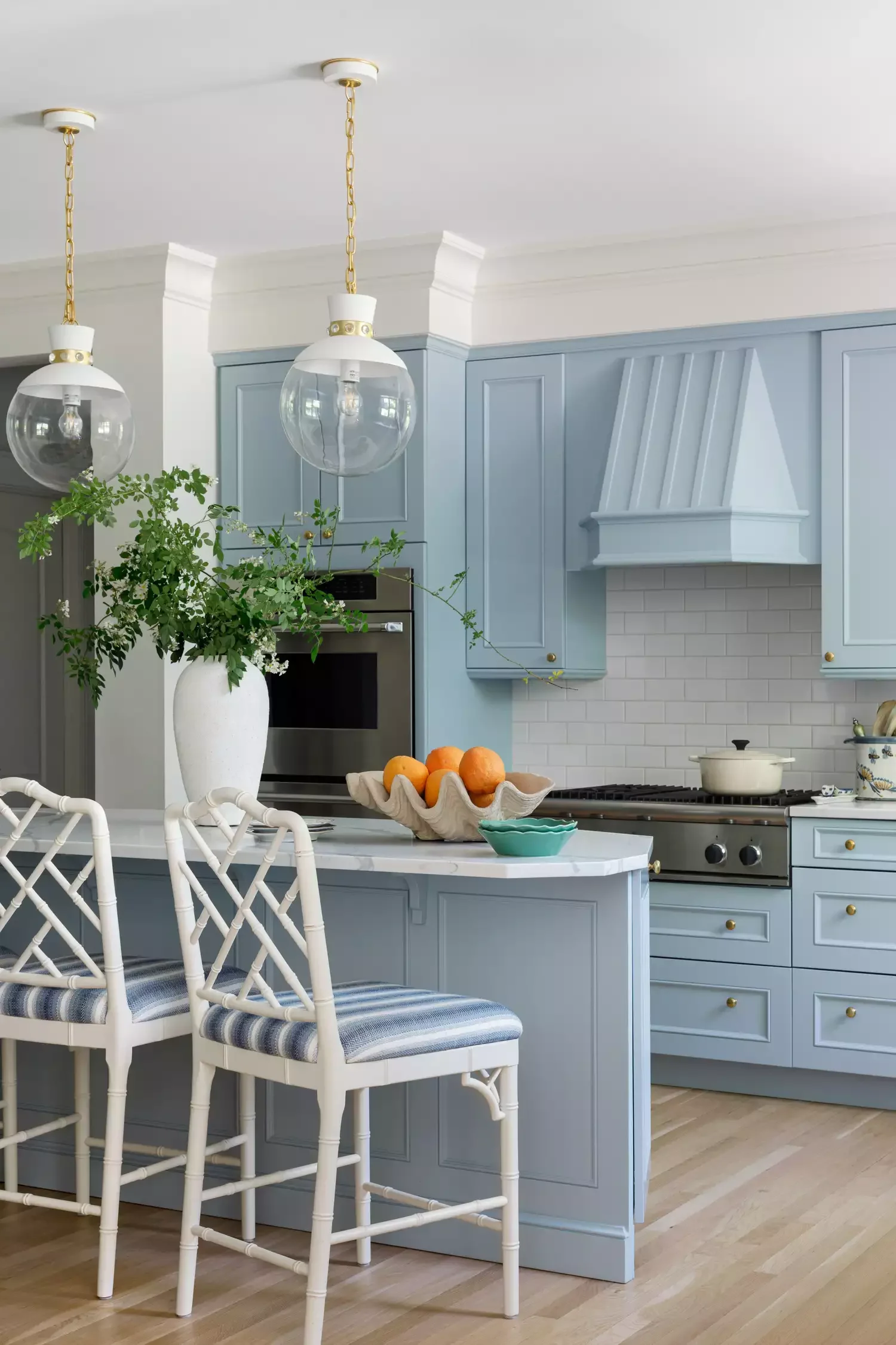 30 Stunning Range Hood Designs That Transform Your Kitchen 19 Get Into the Groove