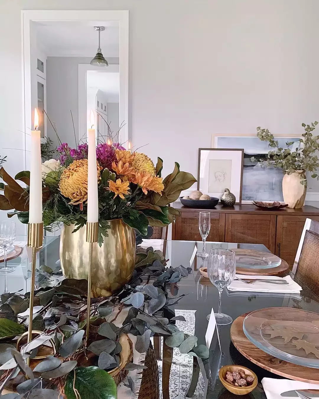 62 Stunning Thanksgiving Table Ideas That Will Wow Your Guests 27 Glam Gold Table Setting