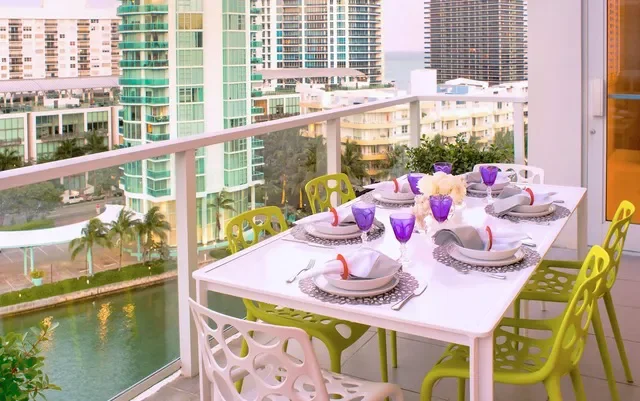 30 Stunning Porch Railing Designs to Transform Your Outdoor Space 16 Glass Balcony