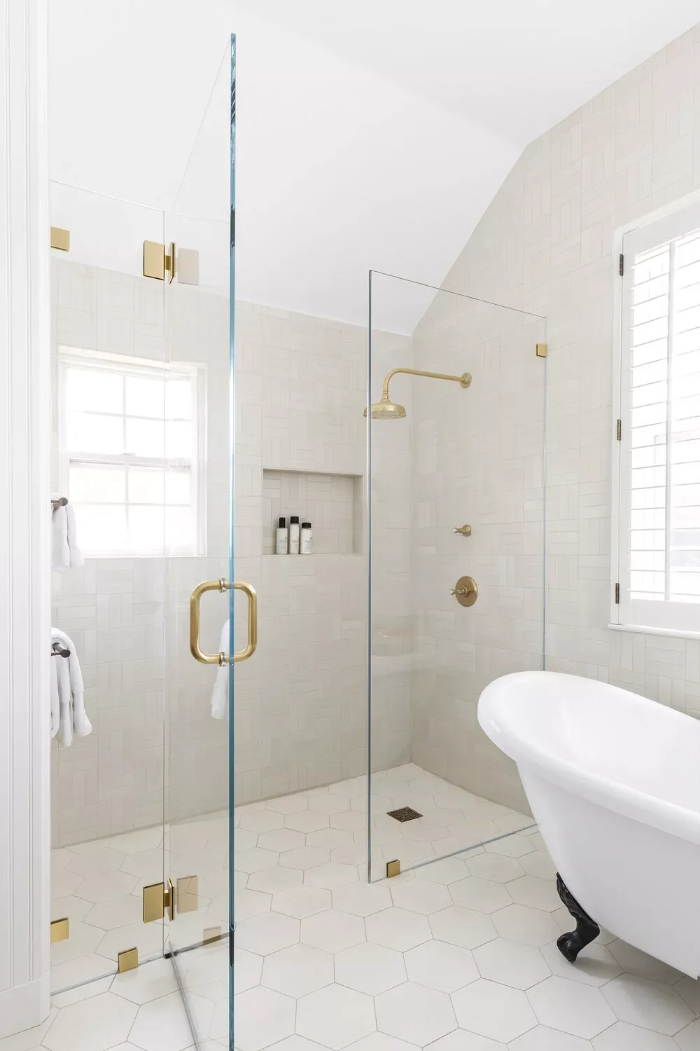 102 Stunning Bathroom Design Ideas That Will Transform Your Space Glass Shower Doors