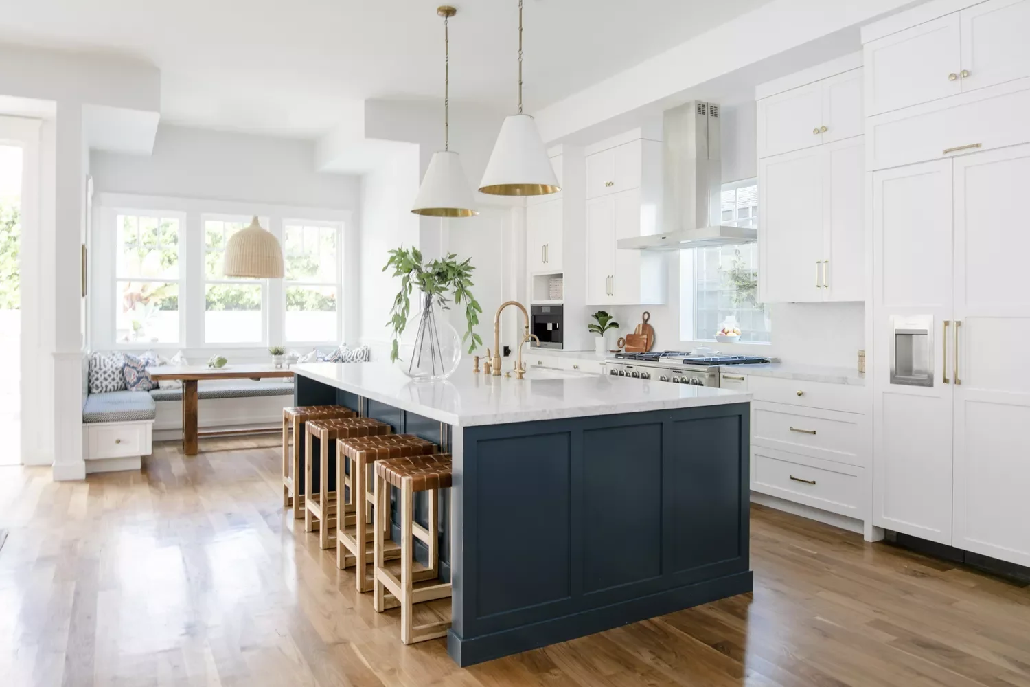 23 Stunning Kitchen Island Styling Ideas That Will Transform Your Space Glass Vase