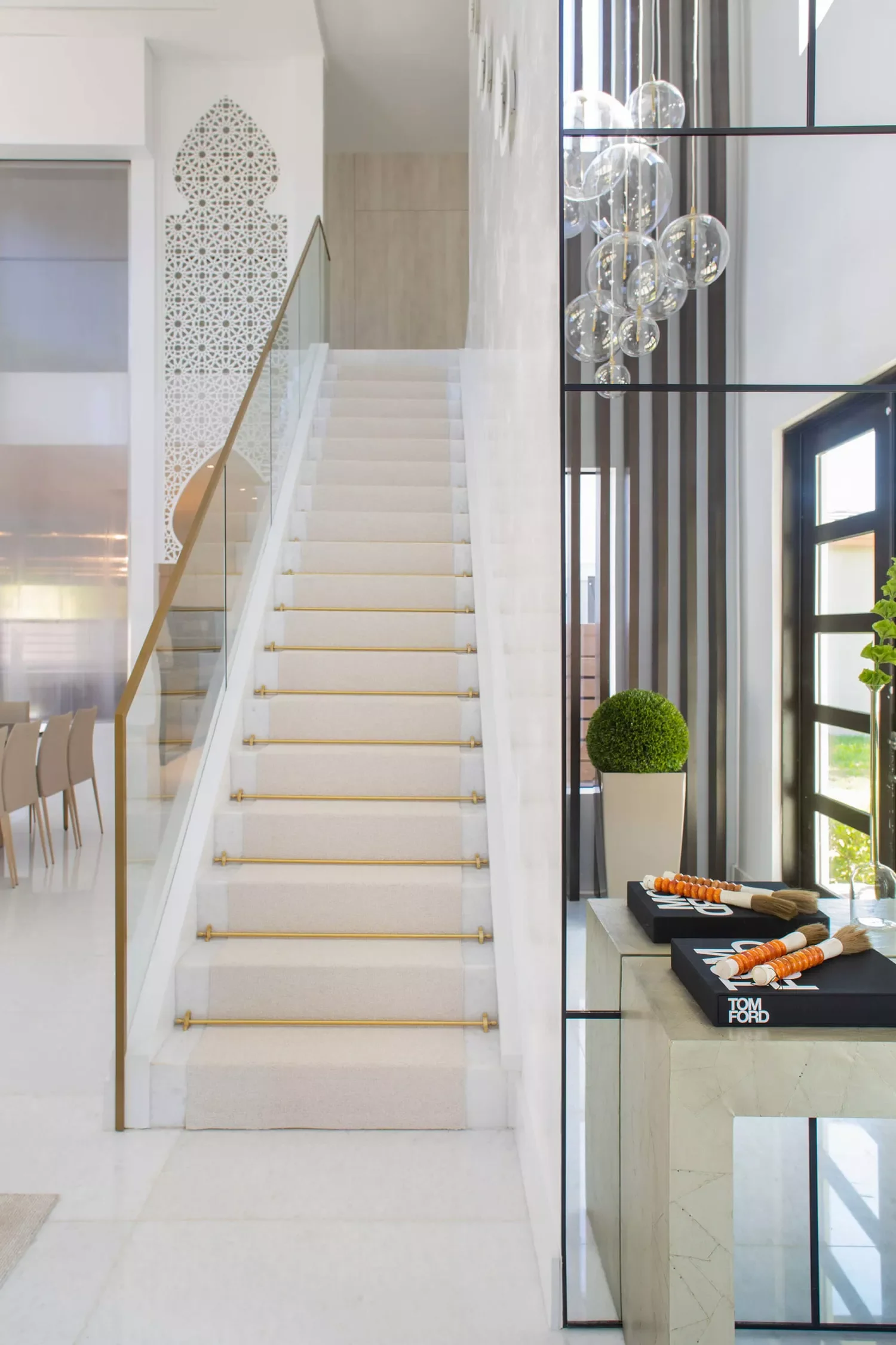 34 Stunning Stair Railing Designs That Transform Your Home 22 Glass and Wood Stairs