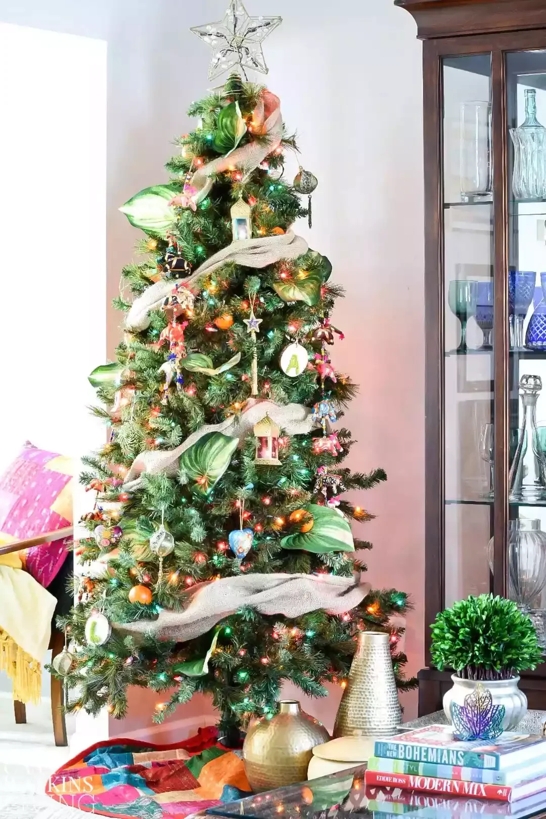 60 Stunning Christmas Tree Ideas to Transform Your Home This Holiday Season 17 Global-Inspired Tree