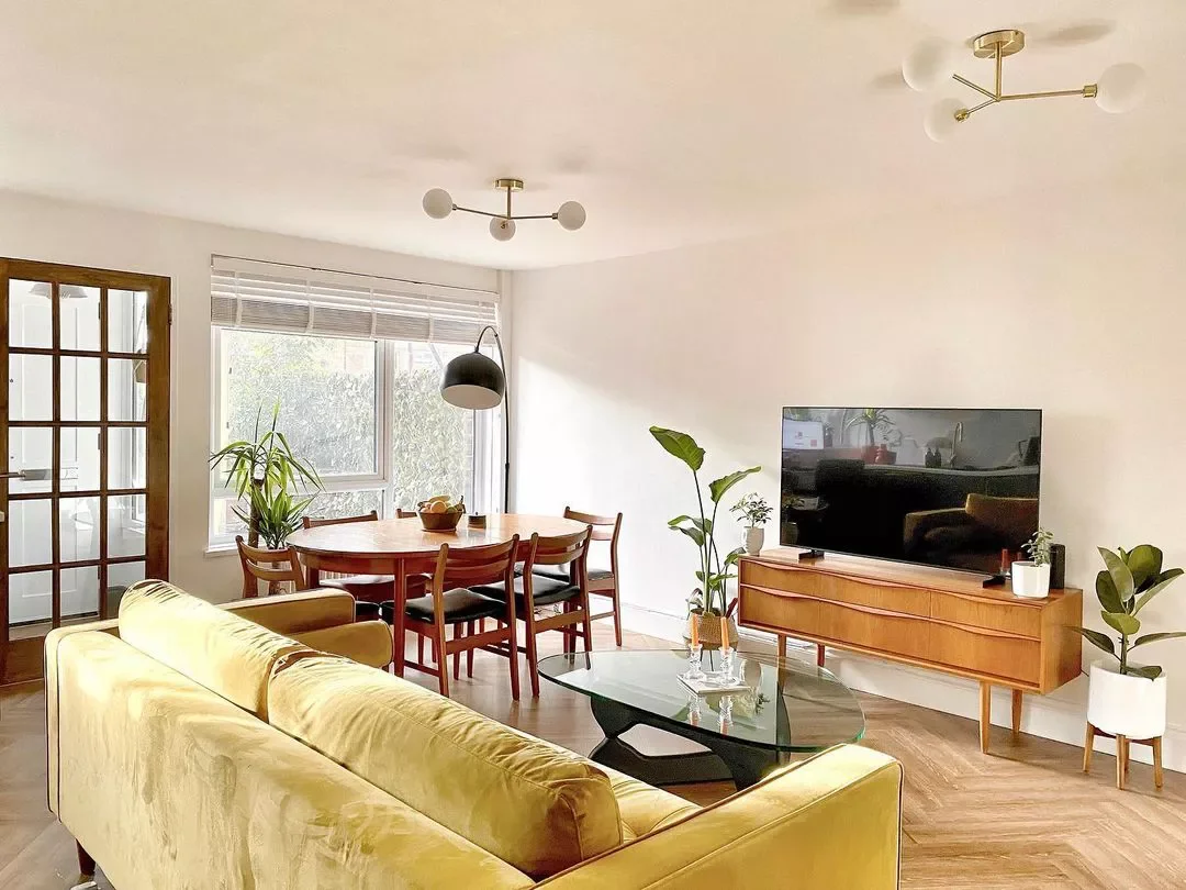 24 Brilliant Lighting Solutions for Low Ceilings That Actually Look Amazing 11 Globe Lighting