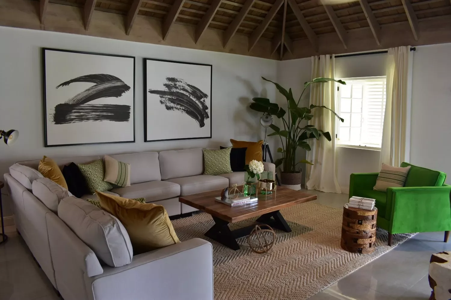 30 Stunning Vaulted Ceiling Ideas to Transform Your Space 8 Go All Wooden