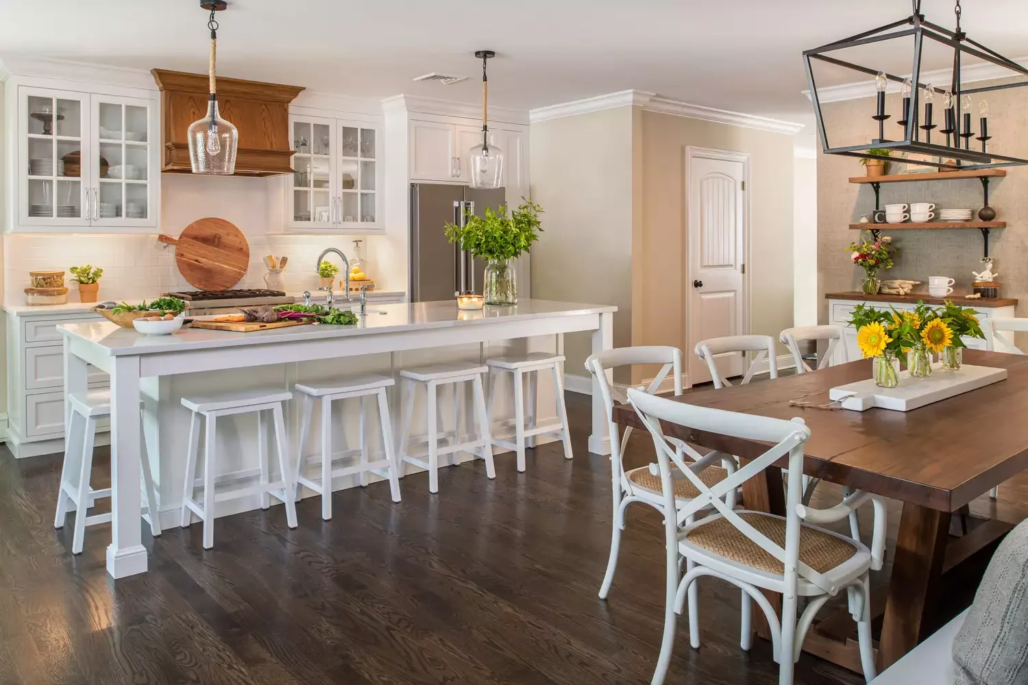 32 Modern Farmhouse Kitchen Ideas That'll Transform Your Cooking Space Go All in With Seating