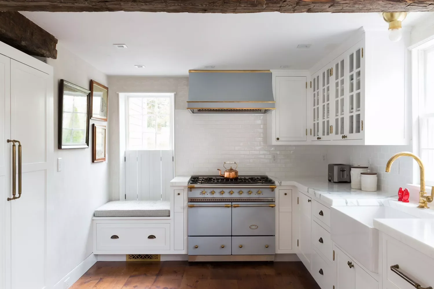 30 Stunning Range Hood Designs That Transform Your Kitchen 29 Go All in With a Two-Toned Design