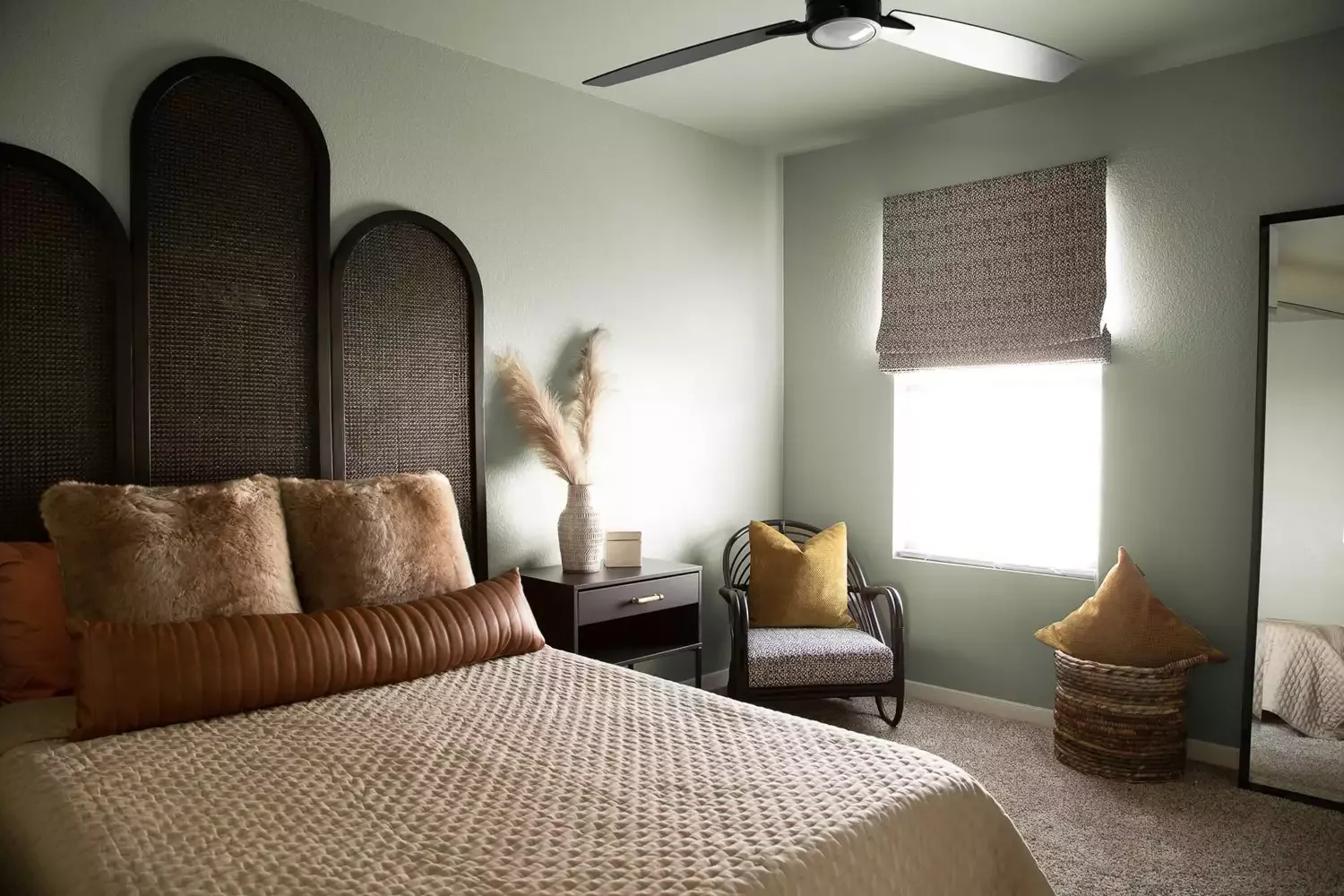41 Cozy Earth-Inspired Bedroom Ideas That Will Transform Your Sleep Space 35 Go All-in on Texture
