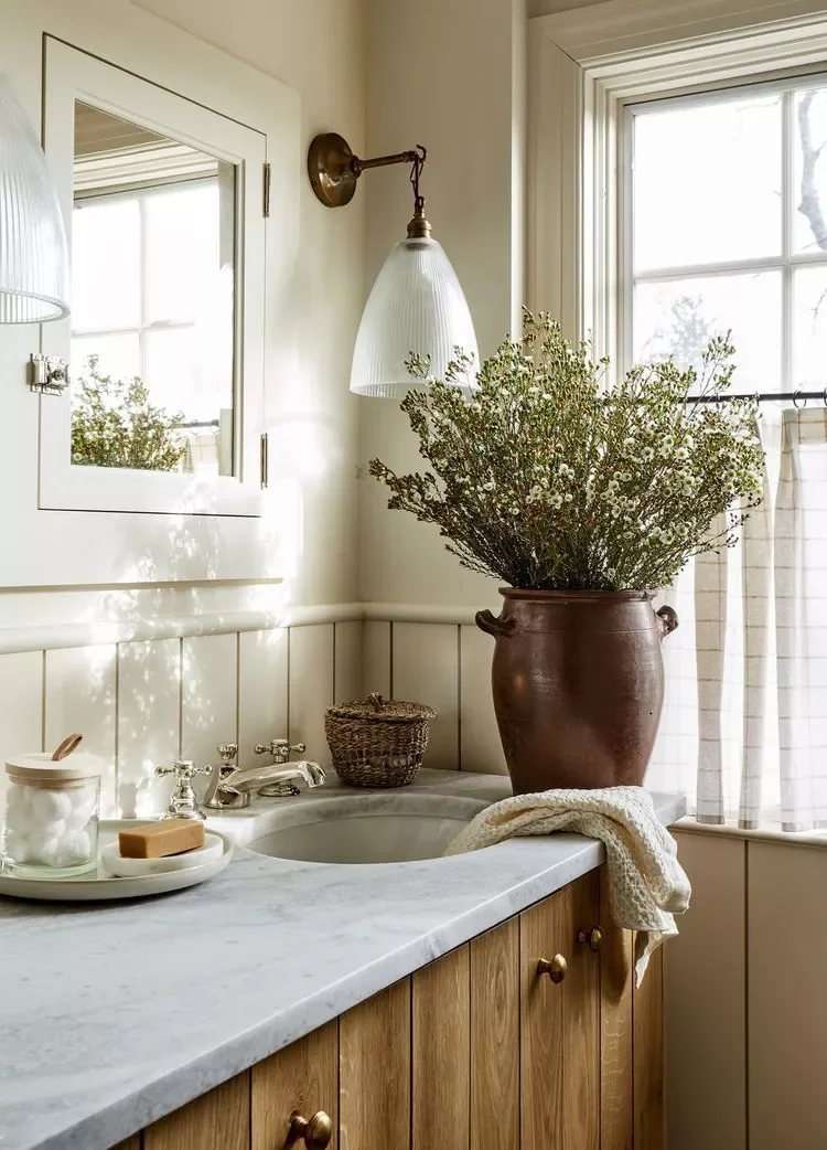 53 Fresh Summer Home Decor Ideas That'll Transform Your Space 40 Go Big With Greenery