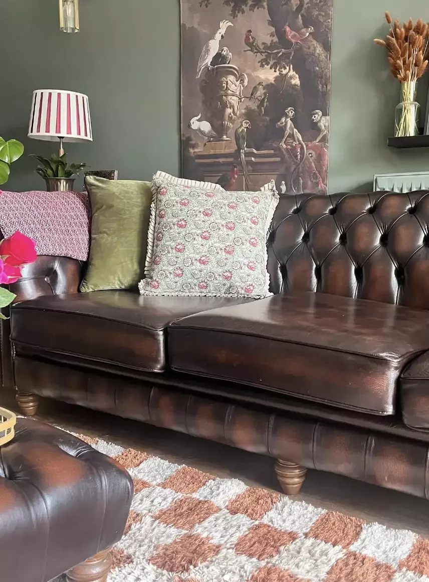 30 Stunning Dark Brown Sofa Living Room Ideas You'll Love 24 Go Classic