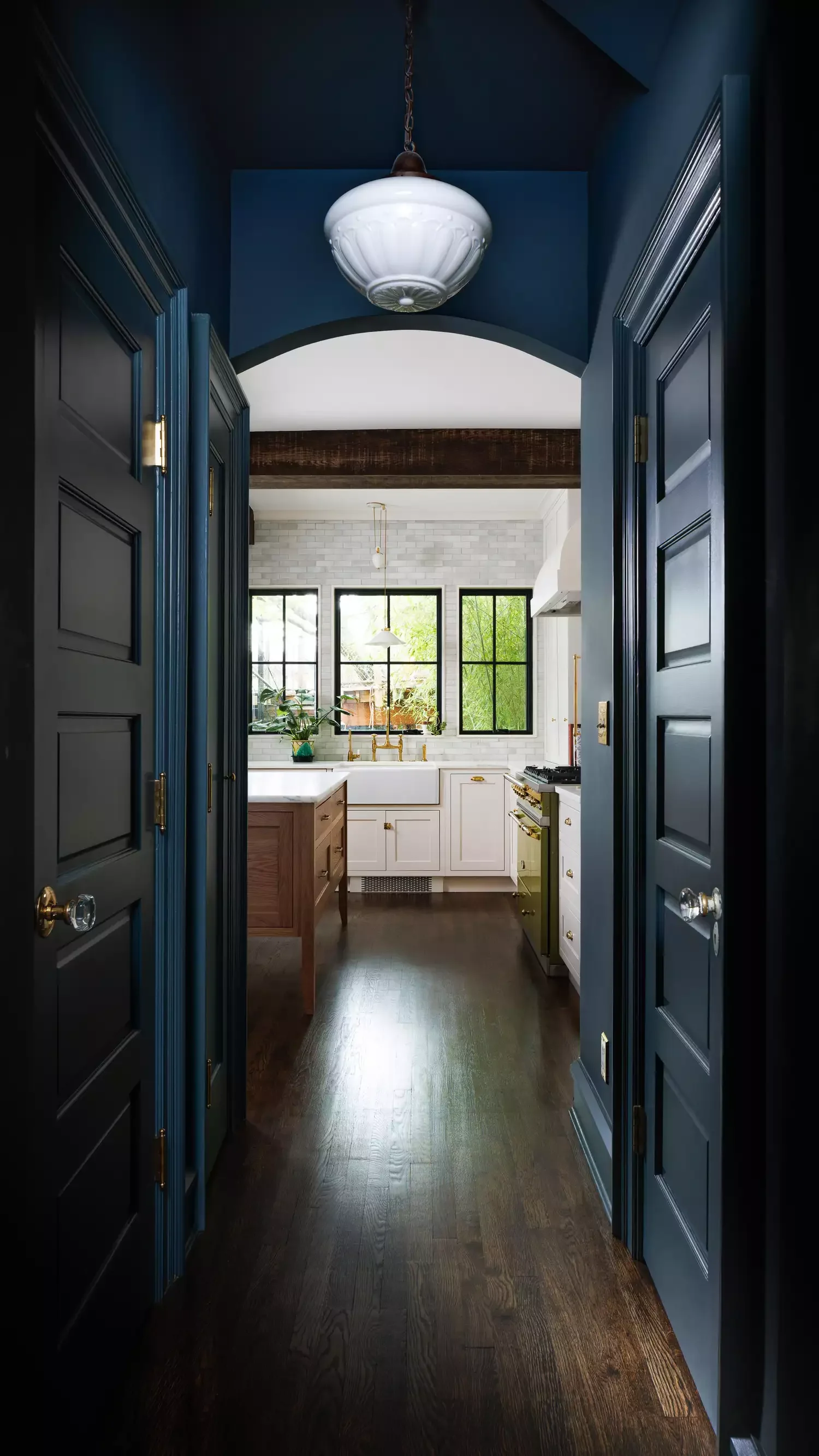 12 Stunning Blue Hallway Designs That Show Why This Color Is Every Designer's Favorite 2 Go Dark and Regal