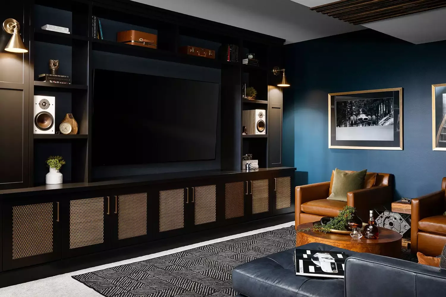 42 Stylish TV Room Ideas That Balance Entertainment and Beautiful Design 24 Go Deep