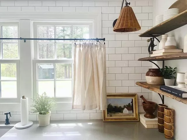 20 Beautiful Kitchen Curtain Ideas That Will Transform Your Space Go For Simple Linen