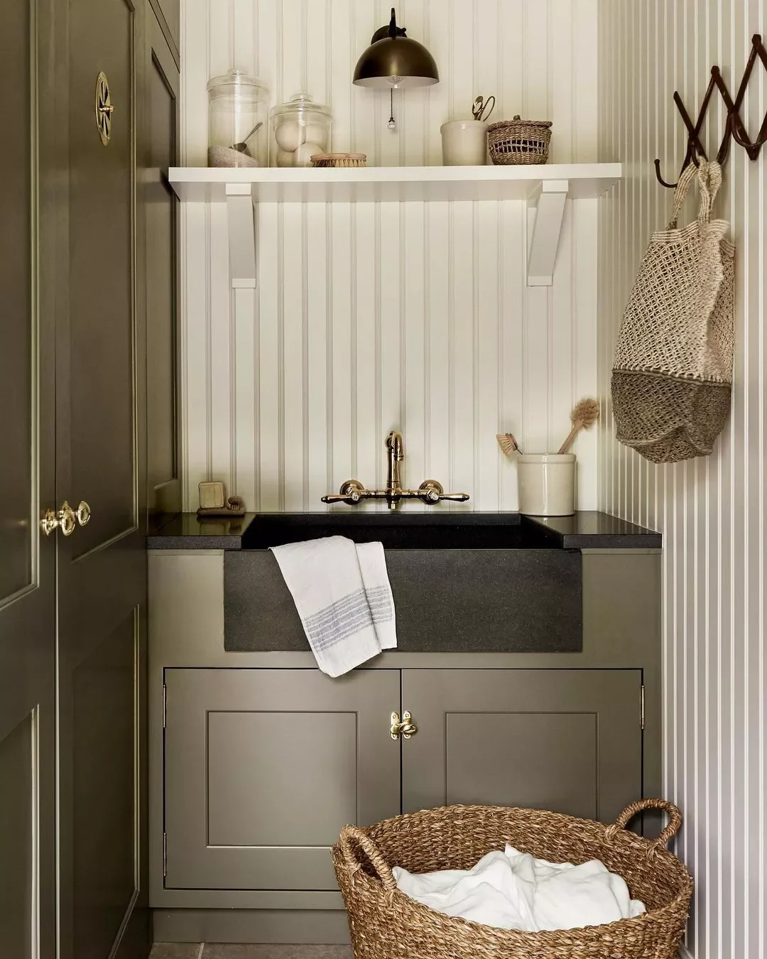 13 Stunning Laundry Room Sink Ideas That Will Transform Your Space Go Gold