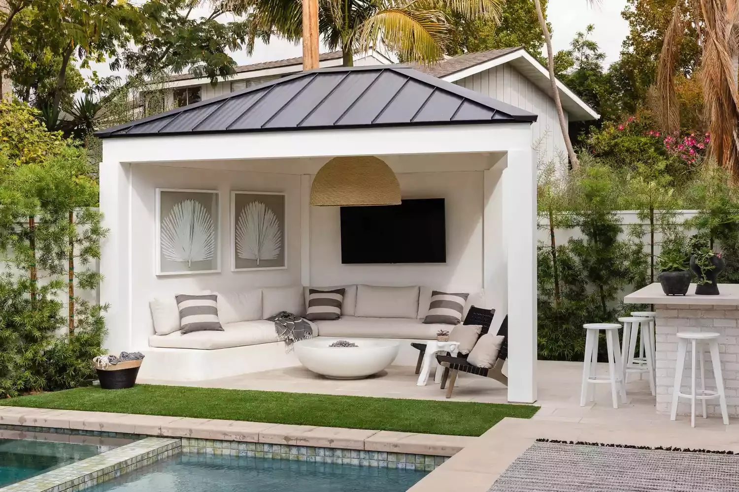 17 Stunning Patio Tile Designs That Will Transform Your Outdoor Space 3 Go Maintenance-Free