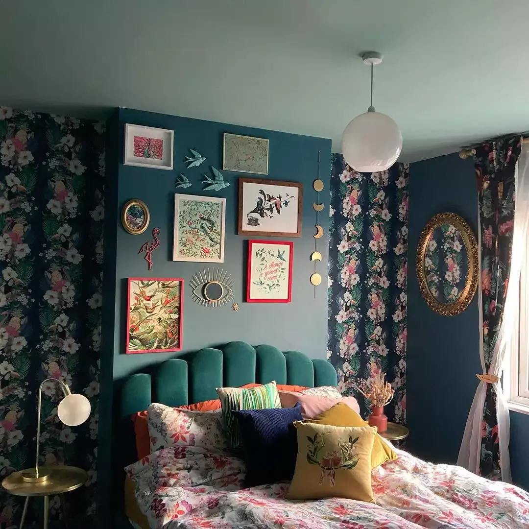 32 Stunning Teal Bedroom Designs That Will Transform Your Space 26 Go Maximalist