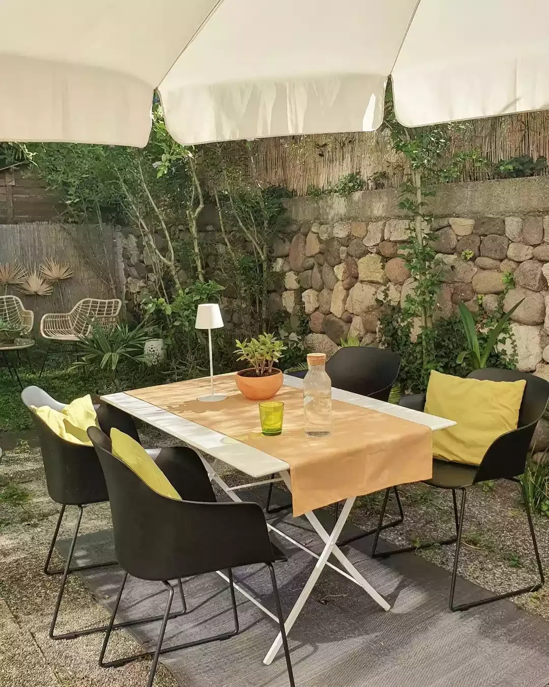 24 Creative DIY Fence Projects to Transform Your Outdoor Privacy Go Natural