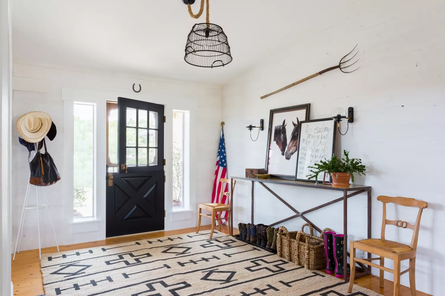 40 Stunning Entryway Lighting Ideas That Will Transform Your Home's First Impression Go Rustic