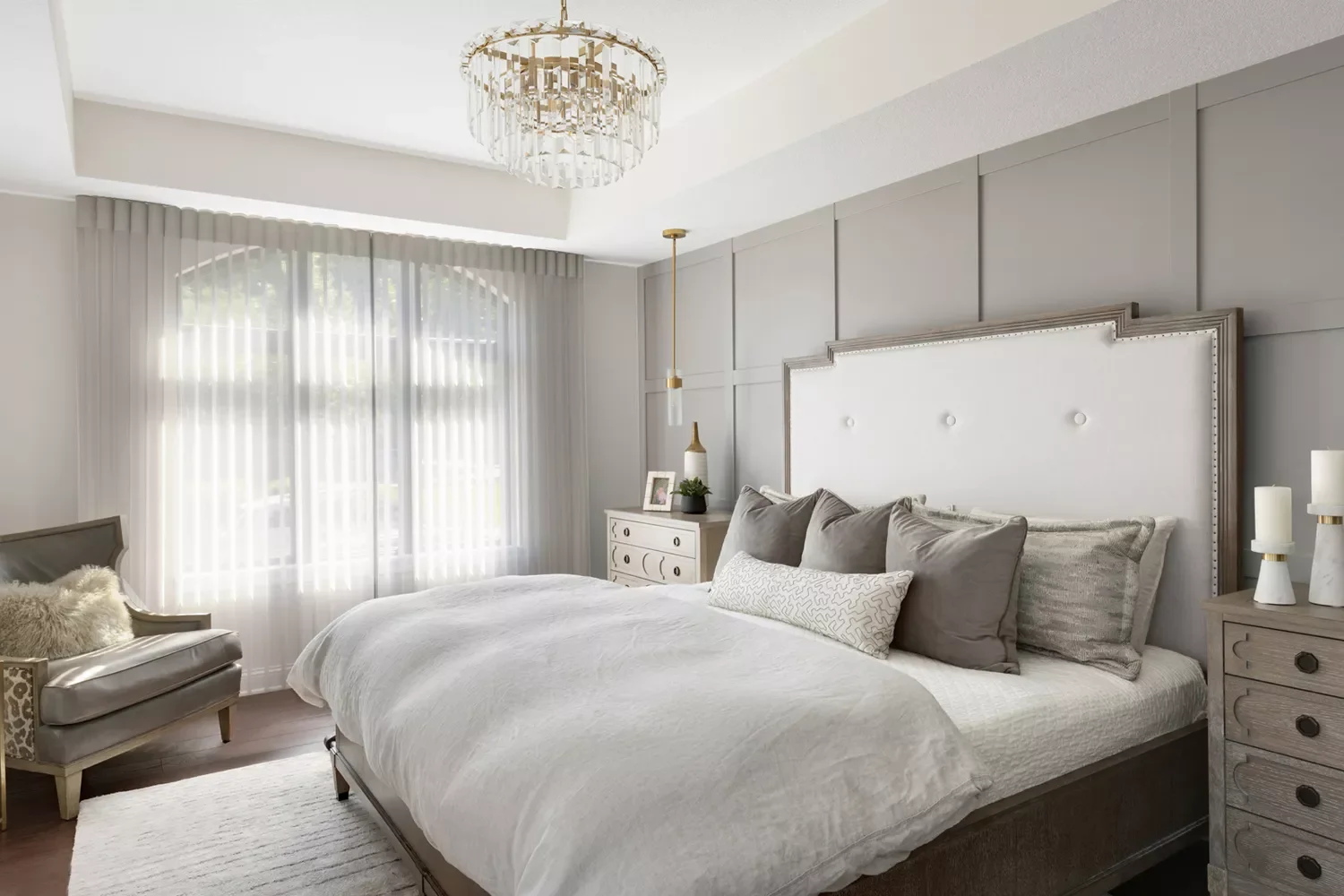 20 Beautiful Bedroom Curtain Ideas That Will Transform Your Space 17 Go Sheer