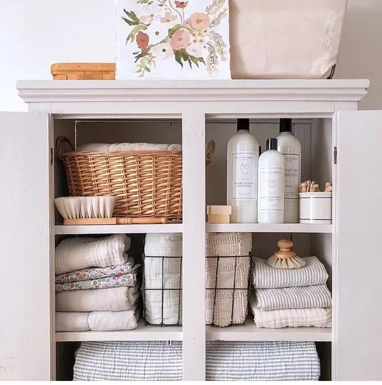 22 Smart Bedding Storage Solutions That Actually Work Go Vintage