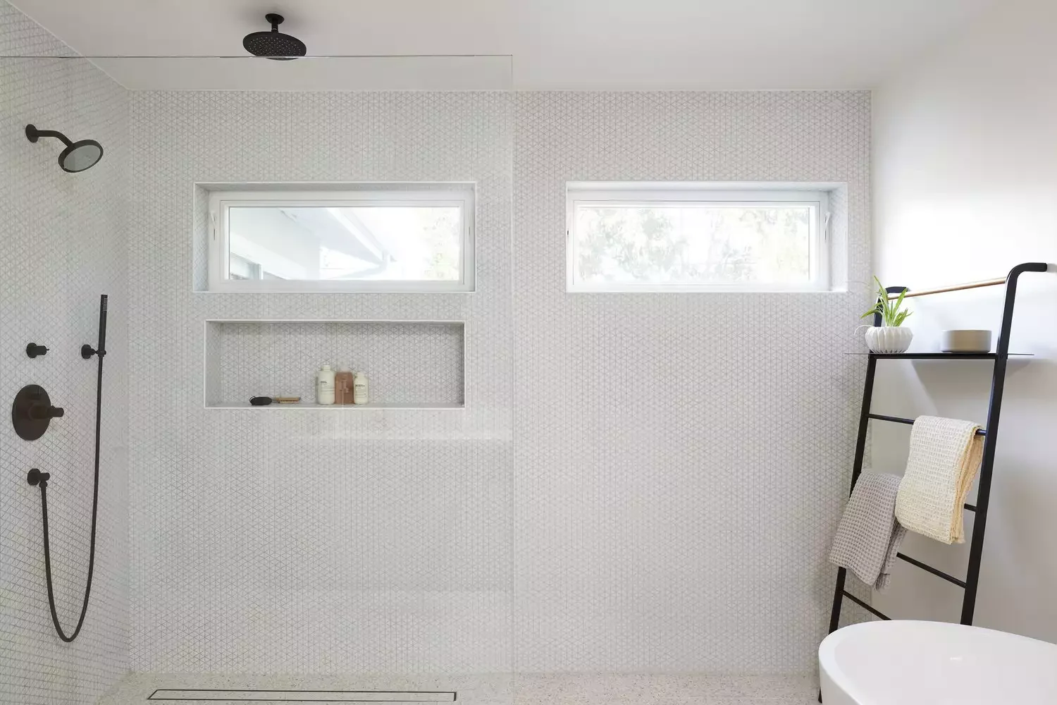 43 Smart Bathroom Storage Solutions That Maximize Every Inch Go Wide