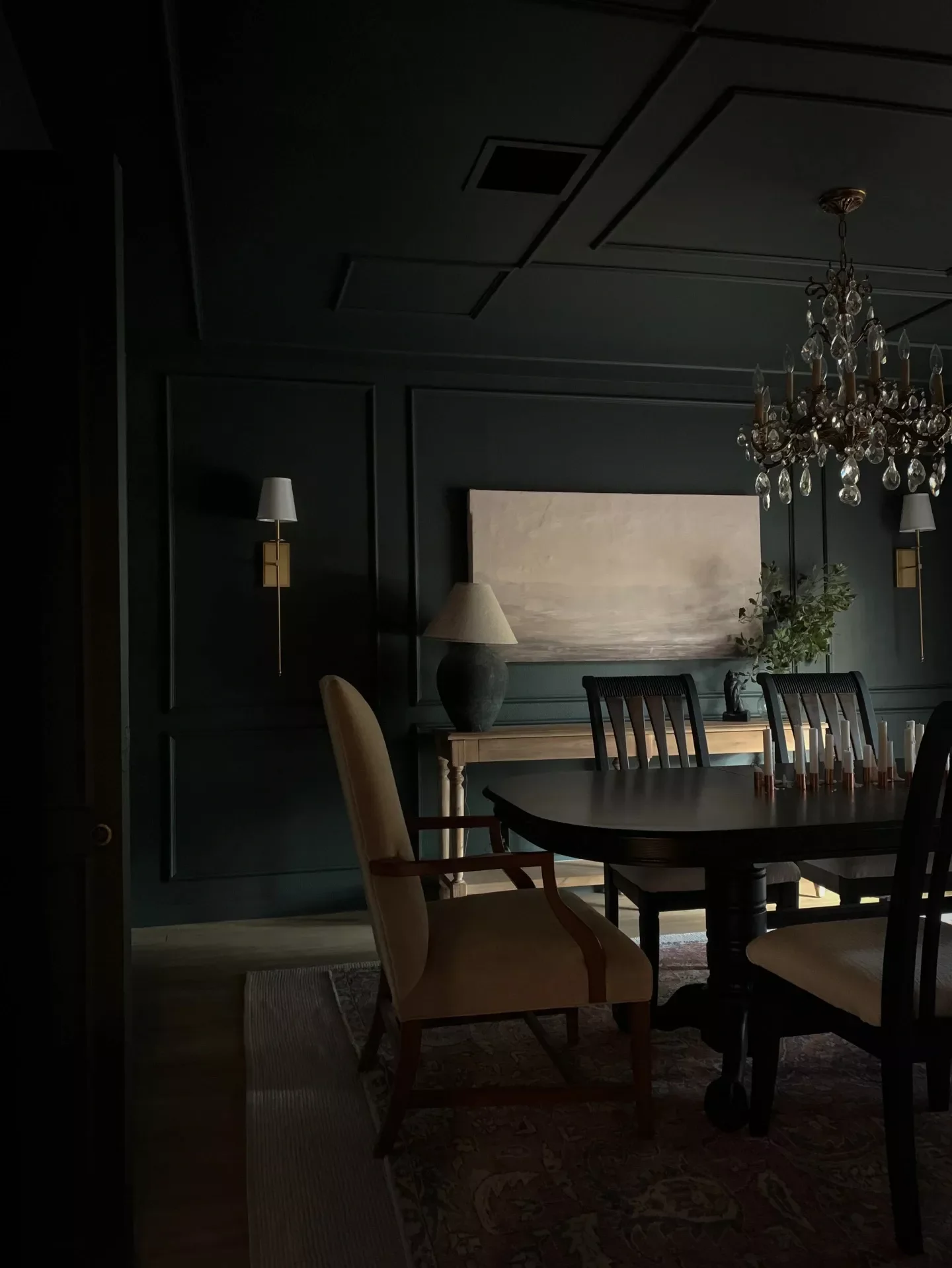 40 Stunning Black Dining Room Ideas to Transform Your Space 2 Go With Green Undertones