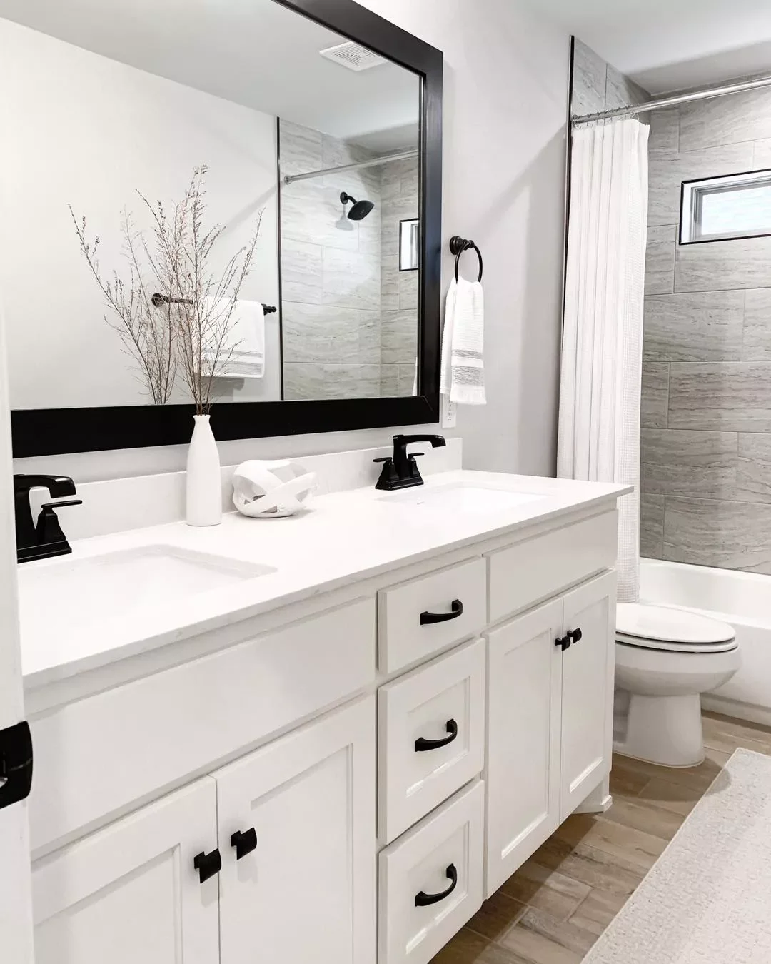 23 Brilliant Bathroom Rug Ideas That Will Transform Your Space 20 Go for Some Neutrals
