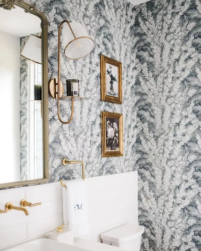 20 Stunning Bathroom Art Ideas to Transform Your Space 11 Go for the Gold