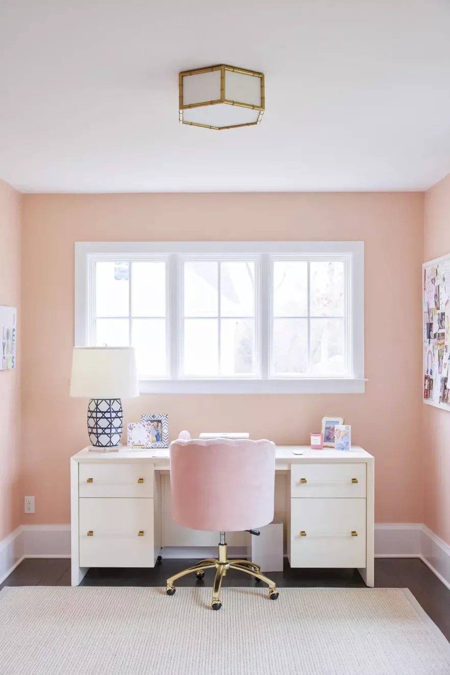 30 Stunning Home Office Rug Ideas to Transform Your Work-From-Home Space Go for the Jute