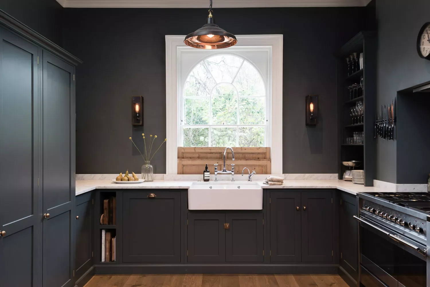 42 Gray Kitchen Ideas That Prove This Neutral Never Goes Out of Style Gray Kitchen Lighting