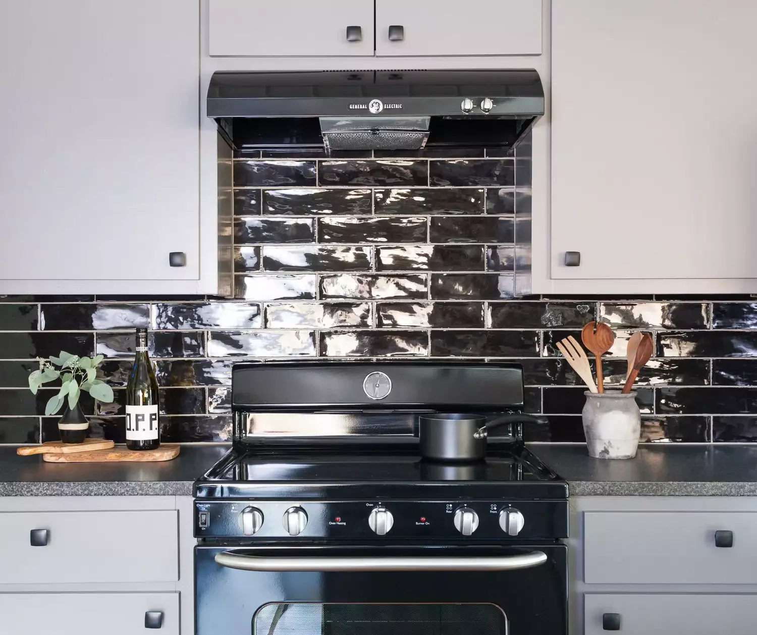 42 Gray Kitchen Ideas That Prove This Neutral Never Goes Out of Style Gray With Black