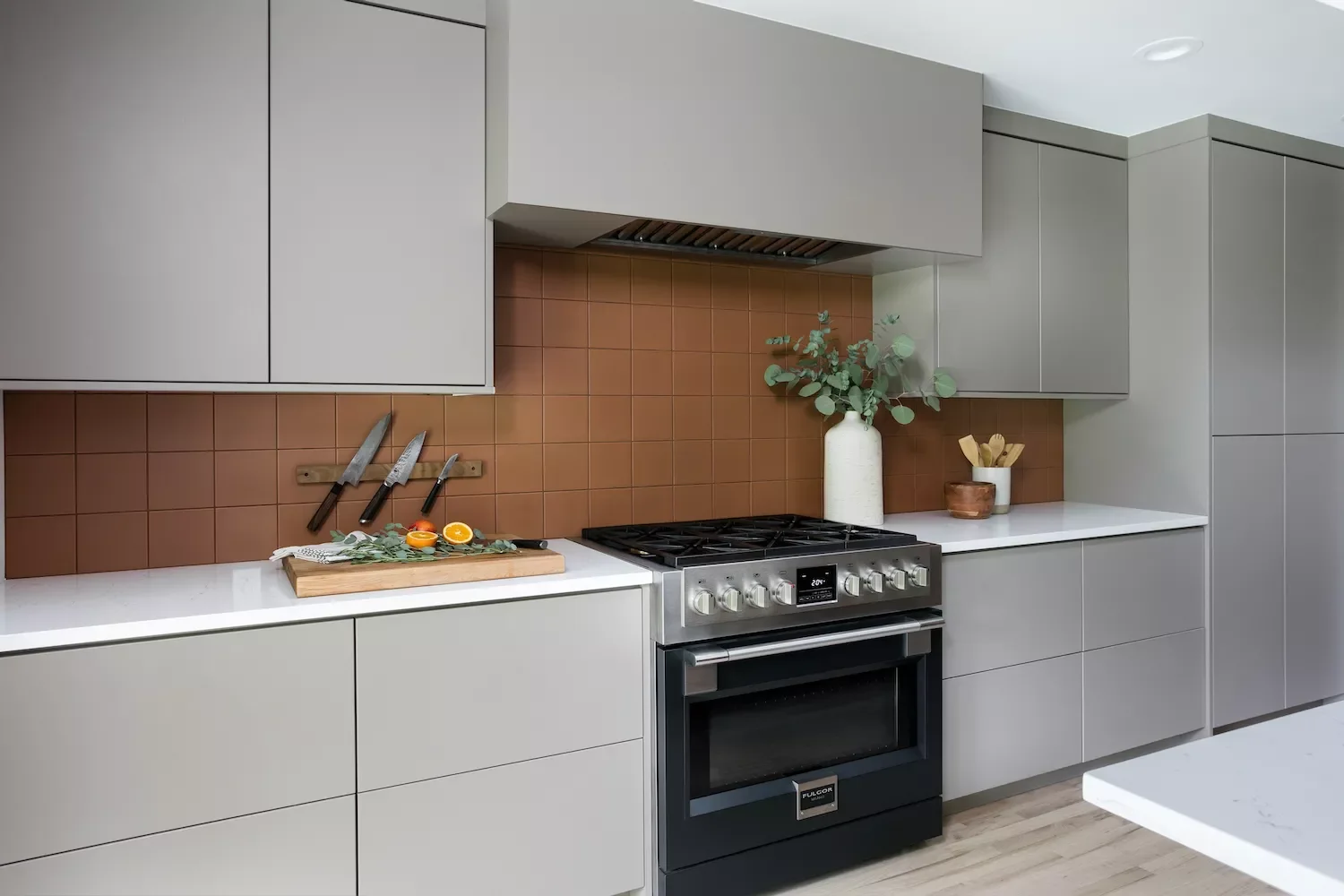 31 Stunning Kitchen Flooring Ideas That Combine Style with Practicality 7 Gray Wood Kitchen Floors