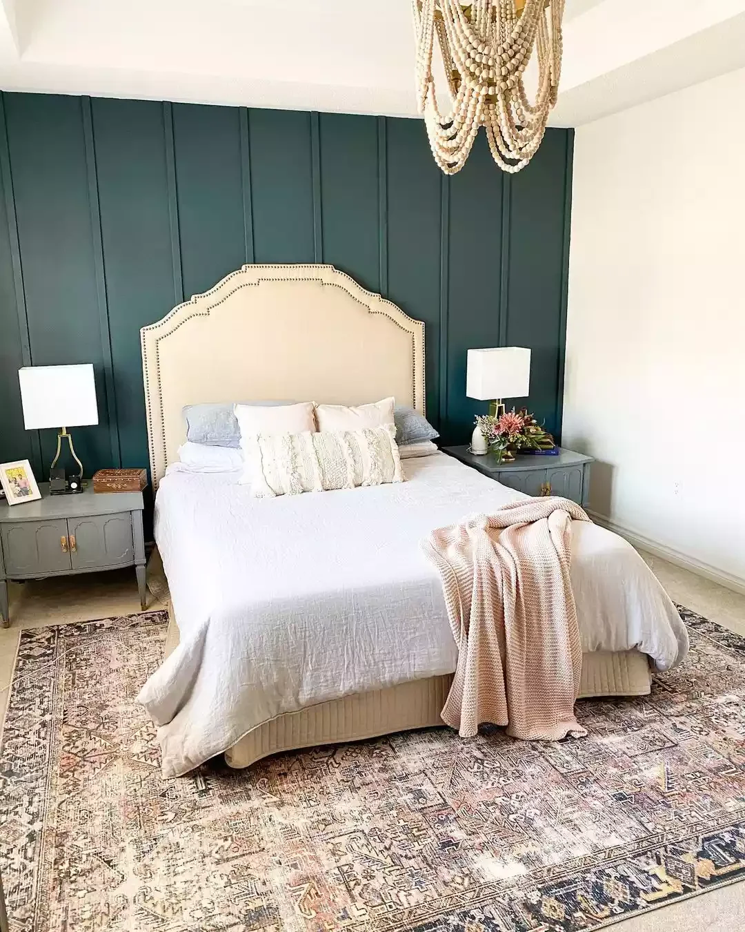 35 Stunning Green Bedroom Ideas That Will Transform Your Space 15 Green Farmhouse