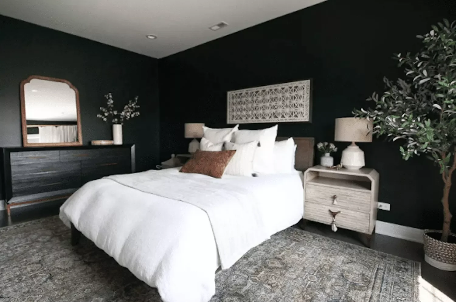 35 Stunning Green Bedroom Ideas That Will Transform Your Space 27 Green Transitional