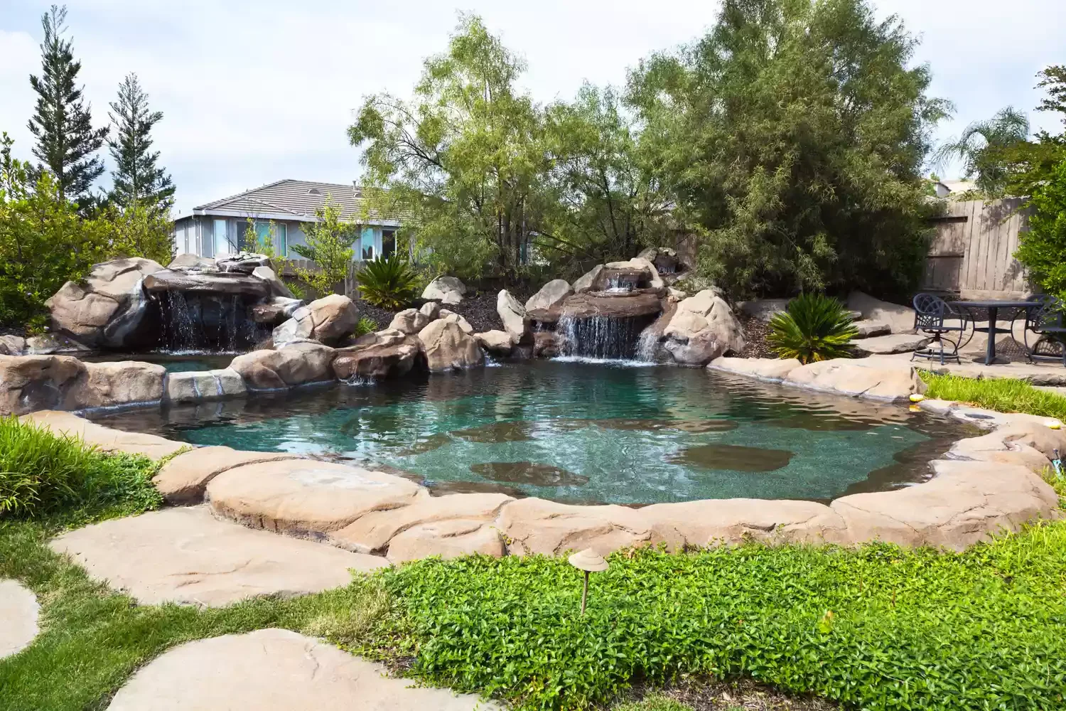16 Pool Landscaping Ideas That Transform Your Area Ground Covers